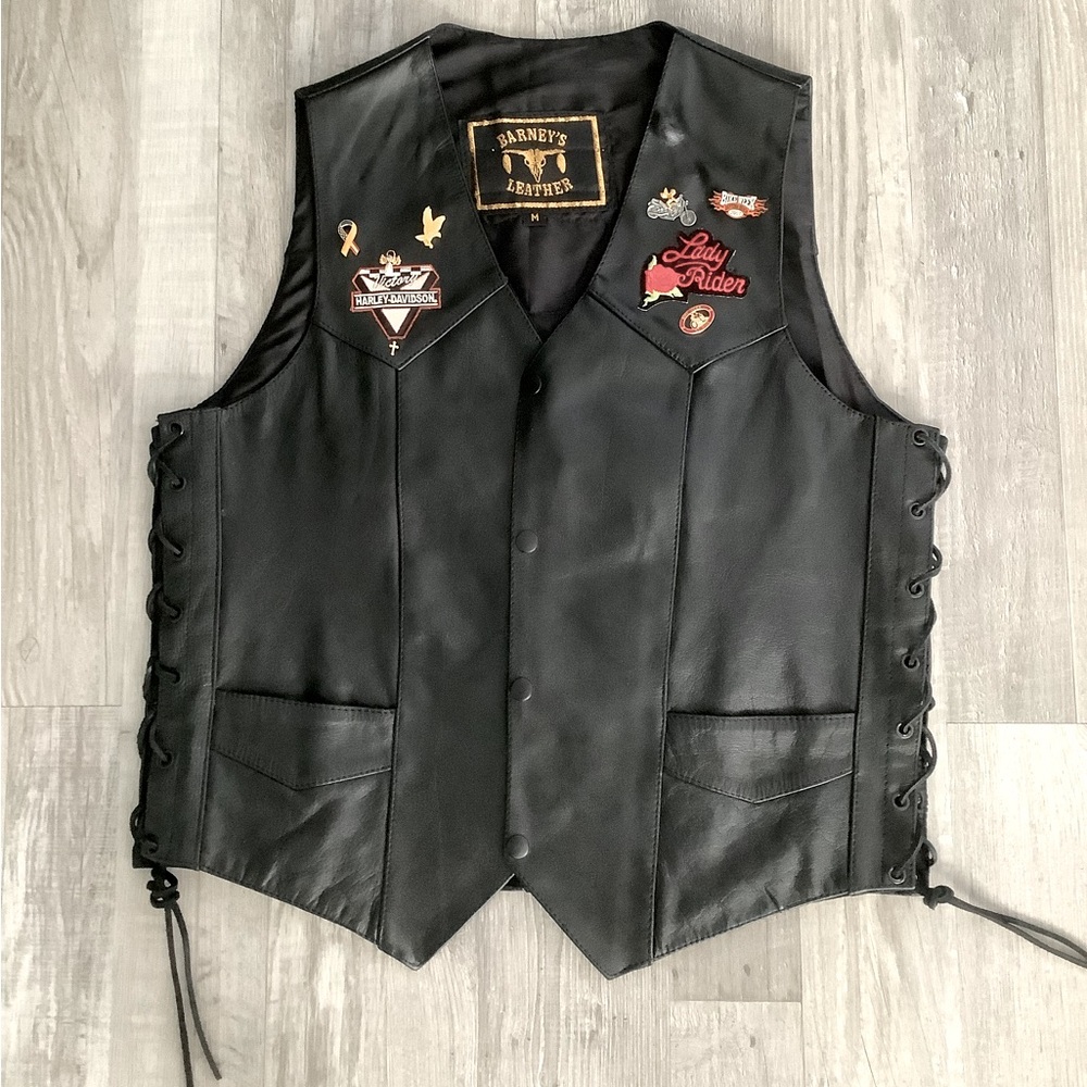 BARNEYS VINTAGE WOMENS LEATHER MOTORCYCLE VEST